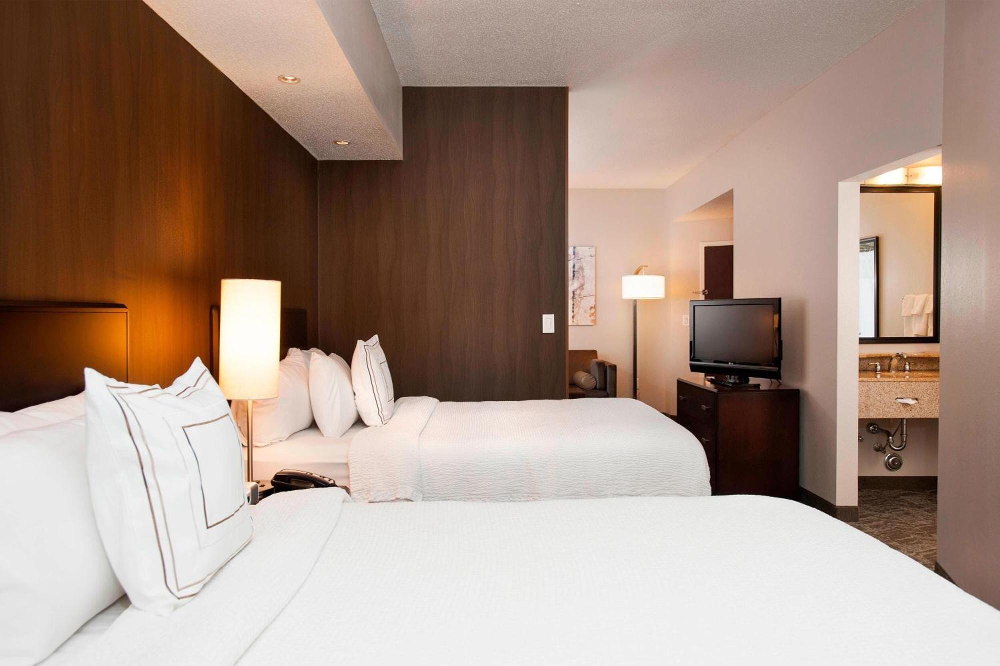 Springhill Suites Birmingham Colonnade Exterior photo